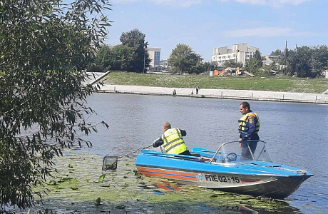 Спасатели приняли участие в акции «День реки Сура» Спасатели приняли участие в акции «День реки Сура»